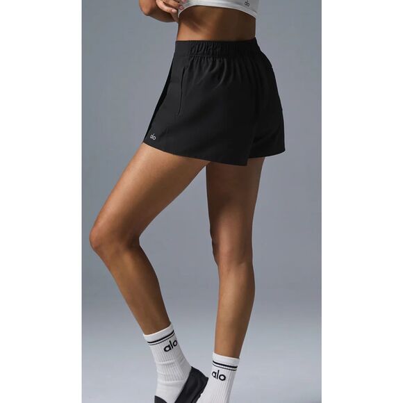 NWOT ALO YOGA Clubhouse Skort Shorts - Small $80 G34 - Picture 3 of 10